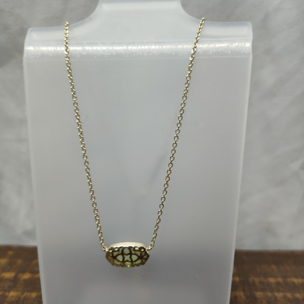 Kendra Scott gold toned green stone adjustable necklace fashion jewelry